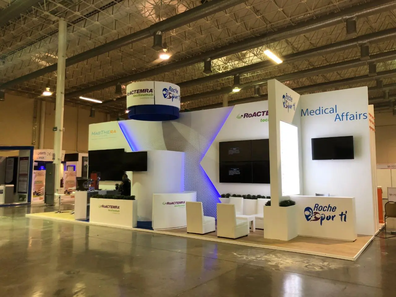 Stand Terminado Maro